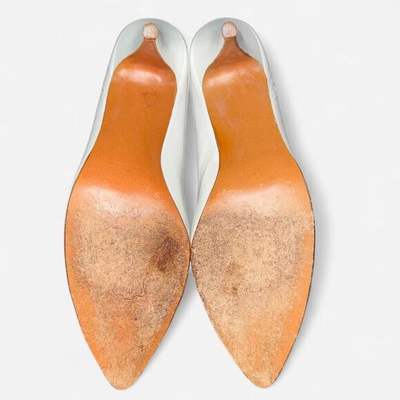 Vintage Stuart Weitzman White Heels with Silver Details - Perfect for Wedding! - Picture 4 of 9